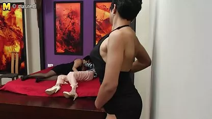 Busty teen kostenfreie handypornos Frau beste blowjob am morgen ficken für den alten Mann schlafen Schwanz