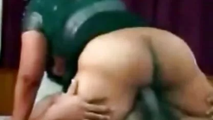 Niedlich Tätowierte kostenfreie deutsche erotikfilme teen cremige pussy