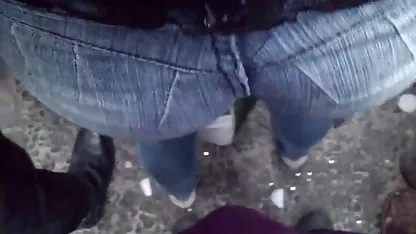 Qualifizierte handjob mit einem massage-ball und kostenfreie deutsche pornofilme ein happy End,