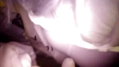 Sexy teen gibt Papa einen finger zu ficken und schluckt sein kostenfreie amateur pornos Sperma nach dem sex